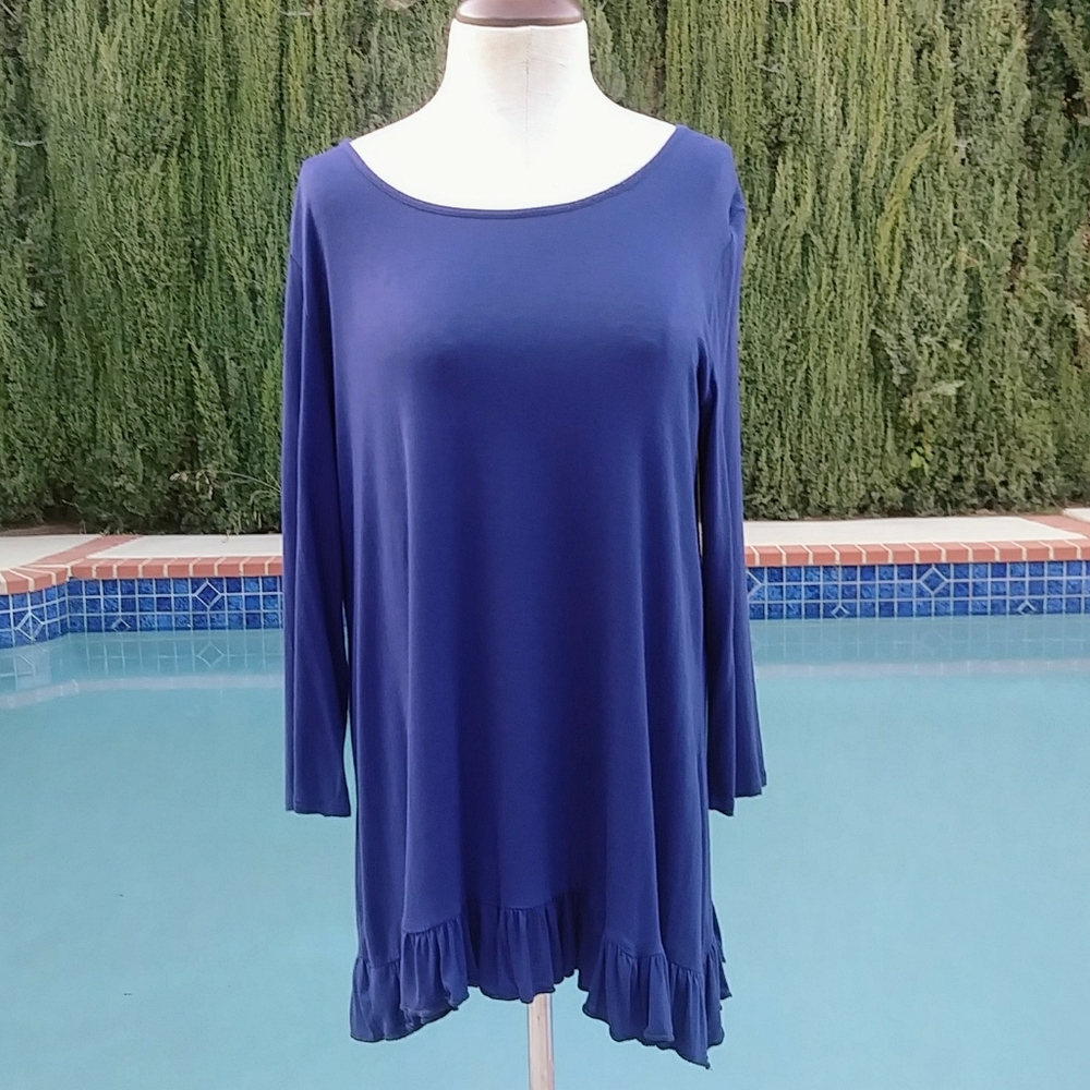 Navy blue ruffled tunic XL